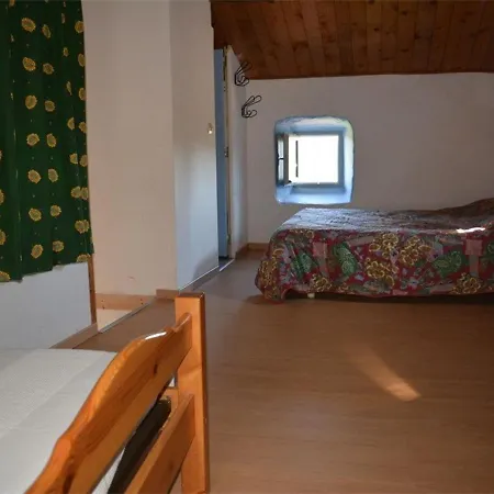 Holiday home 2 Pieces Avec Climatisation Et Animaux Admis A - Fr-1-382-64 *